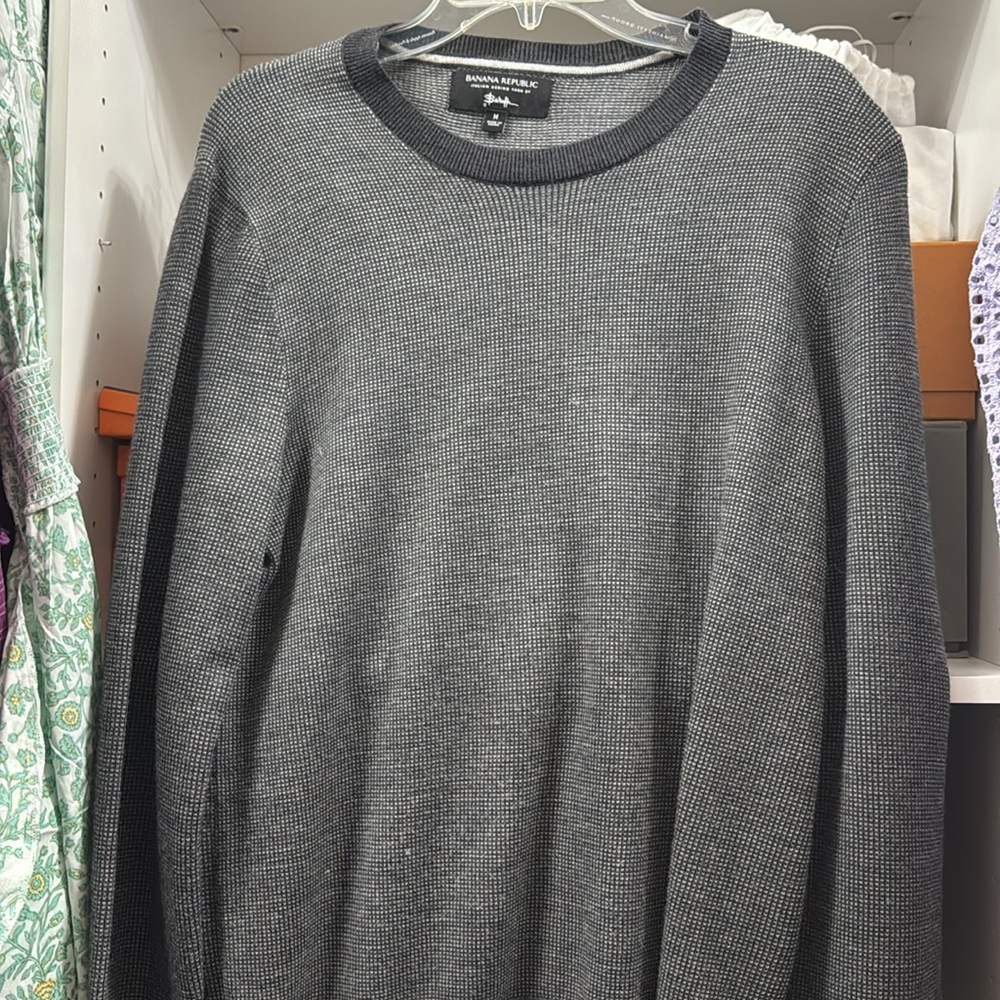 Banana Republic Men's Charcoal Crewneck Sweater